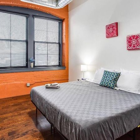 Appartement Centric Ny Style Loft W/King Bed à Rochester Extérieur photo